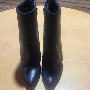 Wedge foldover boots